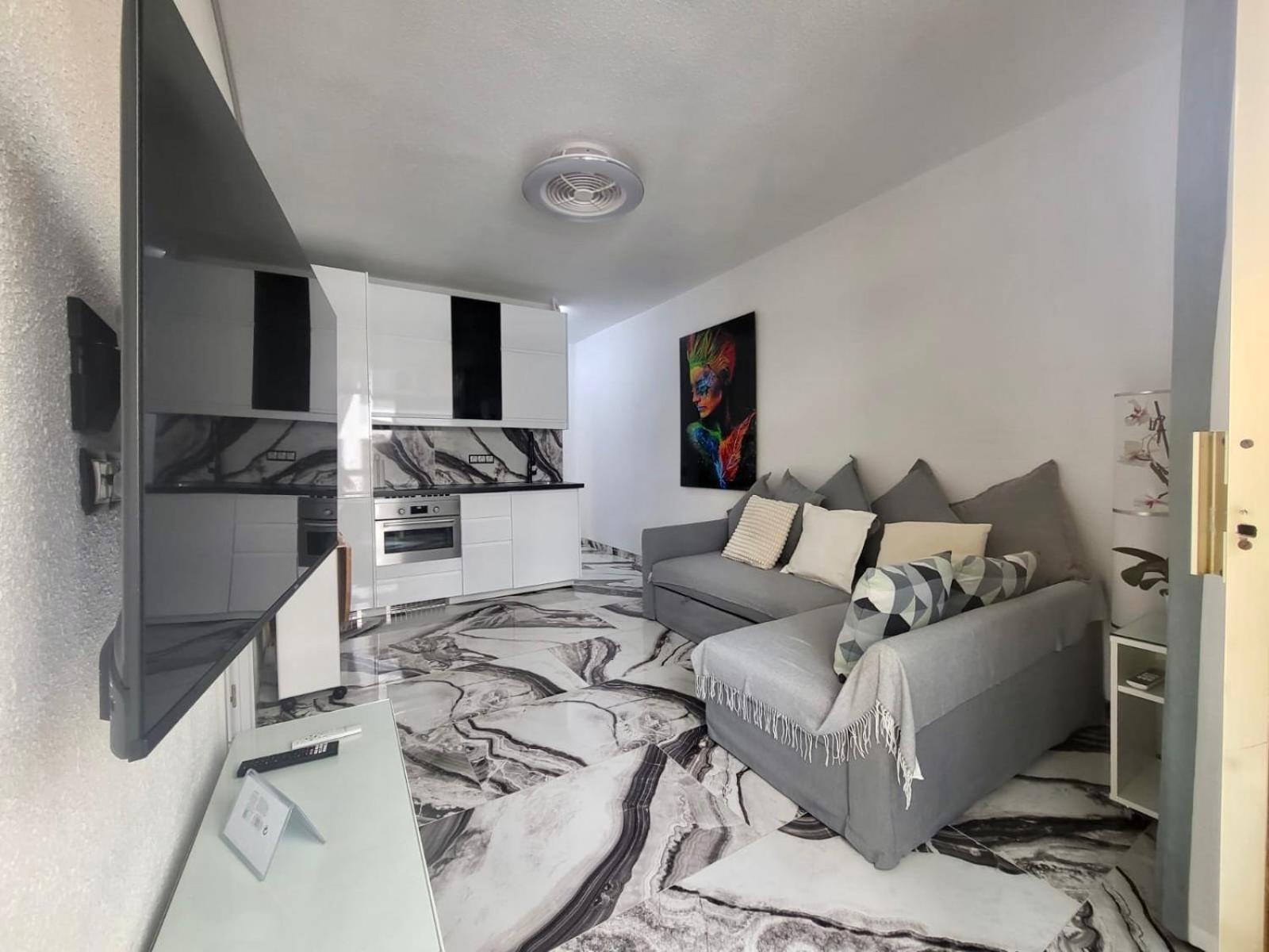 2 Bedrooms Flat + Balcony + Parking At Las Canteras Beach Las Palmas de Gran Canaria Bagian luar foto
